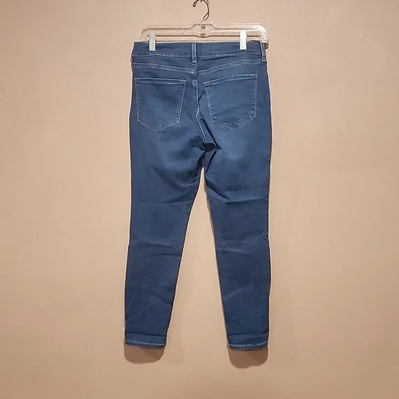 Old Navy RockStar Super Skinny Size 6 - Picture 3 of 4